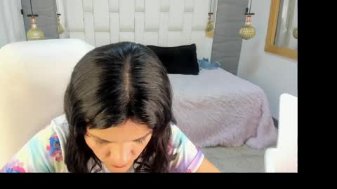 Thalia online show from 03/27/26, 07:14