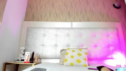 Snapshot of thaliawest chatting on 06/24/26, 12:15 ThaliaWest online show from 06/24/26, 12:15