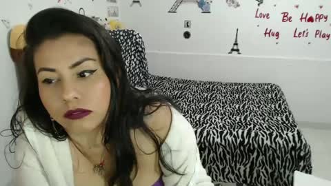 thania      sometimes in the company of Alan and Maria online show from 01/04/25, 07:02