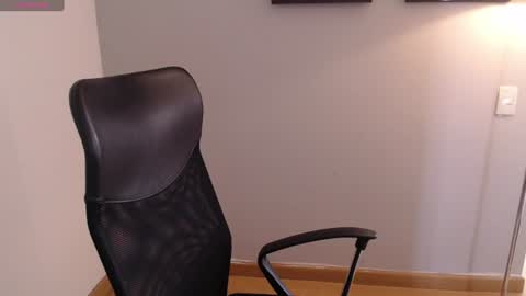 Snapshot of thamarajane1 chatting on 07/09/26, 05:06 online show from 07/09/26, 05:06