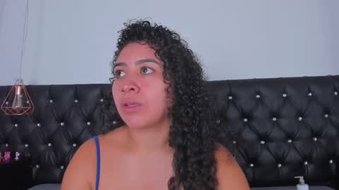 thara webstter online show from 03/06/25, 05:33