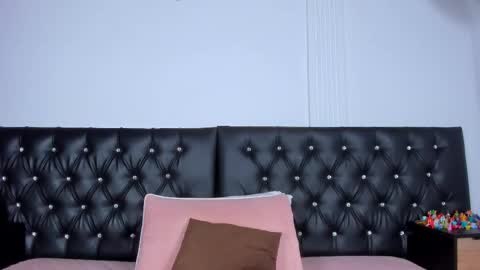 thara webstter online show from 11/05/25, 11:54