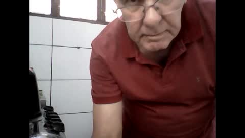 Snapshot of thataco chatting on 05/27/26, 02:36 thataco online show from 05/27/26, 02:36
