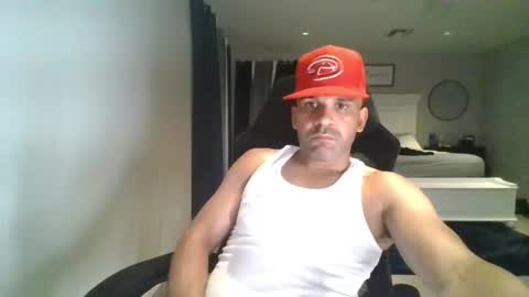 Snapshot of thatazguyaz chatting on 07/14/26, 02:05 thatazguyaz online show from 07/14/26, 02:05
