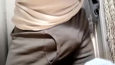 Snapshot of thatb1 chatting on 02/26/25, 02:57 thatb1 online show from 02/26/25, 02:57