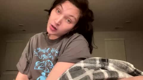 thatbaby070200000 online show from 02/14/25, 03:43