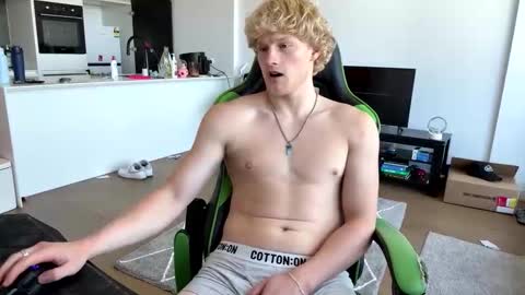 liammlust online show from 02/07/26, 02:48