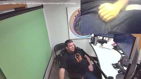 Snapshot of thaterkman chatting on 11/18/25, 06:56 thaterkman online show from 11/18/25, 06:56