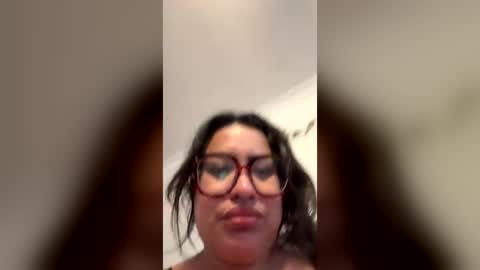 Snapshot of thatgirllia90 chatting on 07/28/26, 12:29 thatgirllia90 online show from 07/28/26, 12:29