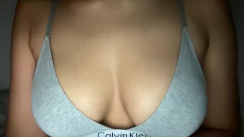 Melanie online show from 03/08/26, 05:00