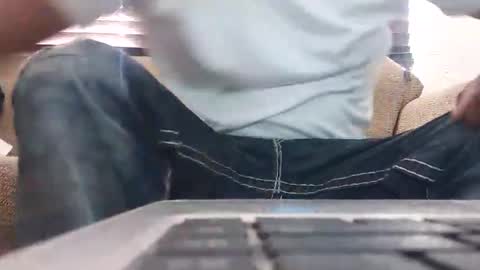 Snapshot of thatguy_bda22 chatting on 02/04/25, 02:53 That Guy J online show from 02/04/25, 02:53