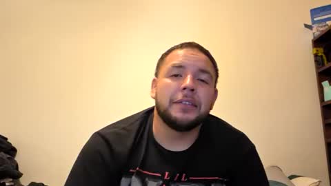 Snapshot of thatguymichael93 chatting on 07/22/26, 06:16 thatguymichael93 online show from 07/22/26, 06:16