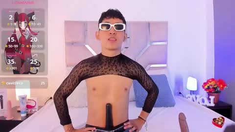 Thayler  online show from 09/18/25, 11:23