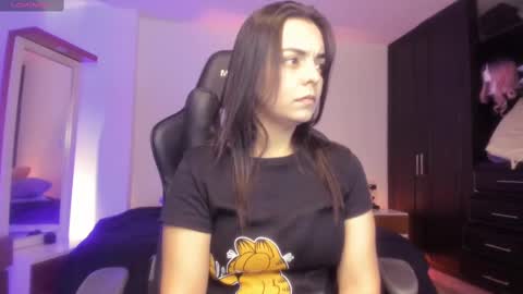 Snapshot of thays_mawakye01 chatting on 03/09/25, 04:11 Paola online show from 03/09/25, 04:11