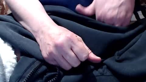 Snapshot of the1pocketrocket chatting on 12/13/24, 10:55 the1pocketrocket online show from 12/13/24, 10:55