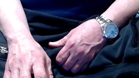 Snapshot of the1pocketrocket chatting on 02/14/25, 10:58 the1pocketrocket online show from 02/14/25, 10:58