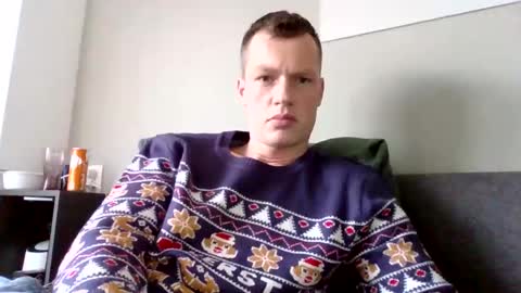 Dennis online show from 12/22/25, 01:52