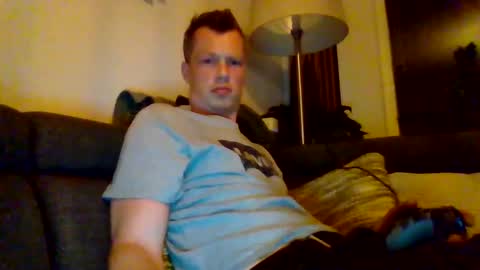 Snapshot of the___rocky200 chatting on 04/30/26, 08:57 Dennis online show from 04/30/26, 08:57