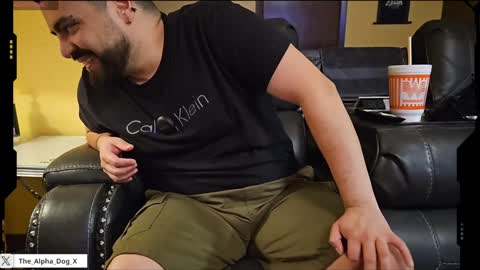 Snapshot of the_alpha_dog_xxx chatting on 02/04/25, 02:39 the_alpha_dog_xxx online show from 02/04/25, 02:39