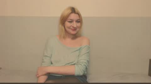 Eva online show from 04/24/26, 10:23