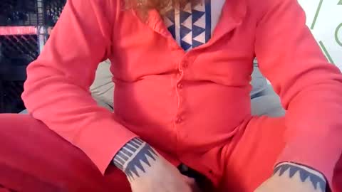 Snapshot of the_chrisy_show chatting on 02/08/26, 06:11 chrisy online show from 02/08/26, 06:11