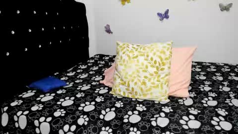 Snapshot of the_fantasy_ chatting on 10/30/25, 09:48 the_fantasy_ online show from 10/30/25, 09:48