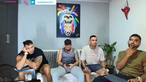 SCOTT  THEO  KAMERON  GENDERSON online show from 12/05/24, 01:03