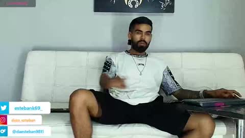 SCOTT  THEO  KAMERON  GENDERSON online show from 01/07/25, 03:35