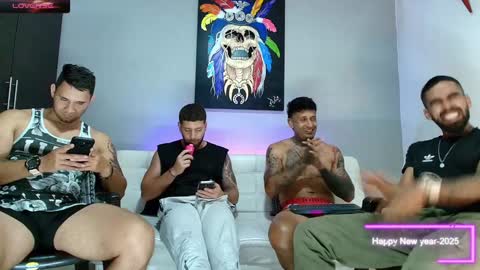 SCOTT  THEO  KAMERON  GENDERSON online show from 01/23/25, 12:25