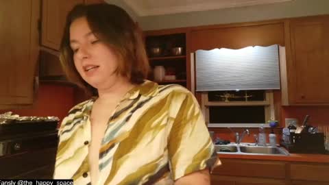 MATERNITY LEAVE  online show from 04/13/26, 12:38