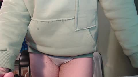 Snapshot of the_prettywondder chatting on 01/16/25, 08:46 Ekye online show from 01/16/25, 08:46