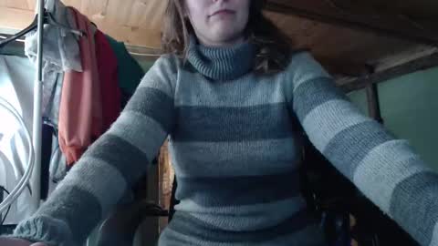 Snapshot of the_prettywondder chatting on 09/13/25, 08:47 Ekye online show from 09/13/25, 08:47