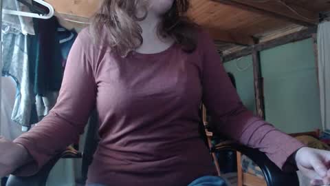 Snapshot of the_prettywondder chatting on 10/06/25, 08:12 Ekye online show from 10/06/25, 08:12