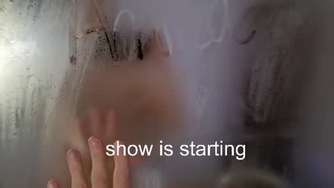 Snapshot of the_pussy_boulevard chatting on 06/20/26, 10:45 Anna online show from 06/20/26, 10:45