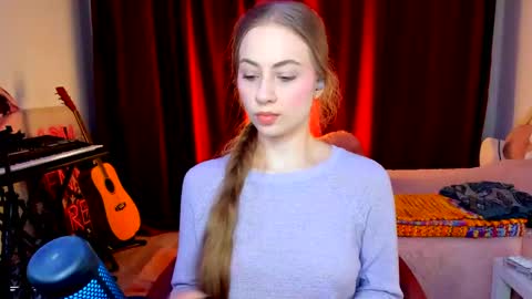 Snapshot of the_steel_magnolia_ chatting on 05/06/26, 07:19 Ally STREAMING ON TWITCH NOW Check my Twitter for updates online show from 05/06/26, 07:19