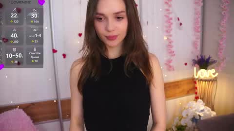 Snapshot of the_truewoman_show chatting on 04/29/26, 03:10 My name is Cynthia and Im very happy to see you in my sweet room online show from 04/29/26, 03:10