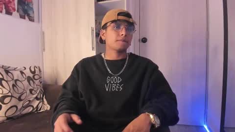 Danny online show from 09/16/25, 04:13