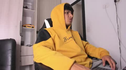 Danny online show from 10/12/25, 06:12