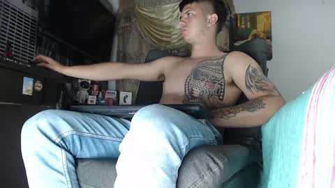 Snapshot of theangelmiguel chatting on 01/24/25, 09:28 Miguel Angel online show from 01/24/25, 09:28