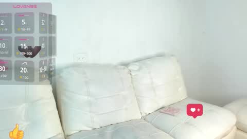 thebadwolf818 online show from 11/25/25, 12:27