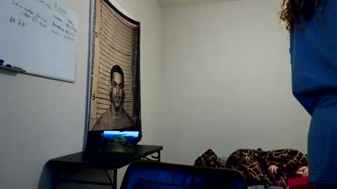 Snapshot of thebaileybrooks chatting on 09/25/25, 02:15 thebaileybrooks online show from 09/25/25, 02:15