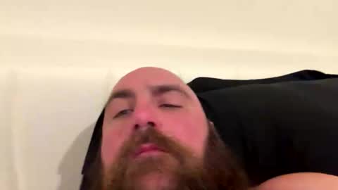 Snapshot of thebeardeddragon1985 chatting on 02/27/26, 01:38 thebeardeddragon1985 online show from 02/27/26, 01:38