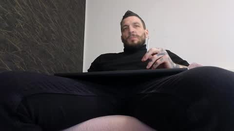 John online show from 02/19/25, 09:28