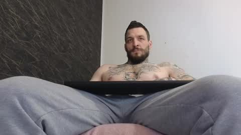 John online show from 02/23/25, 08:39