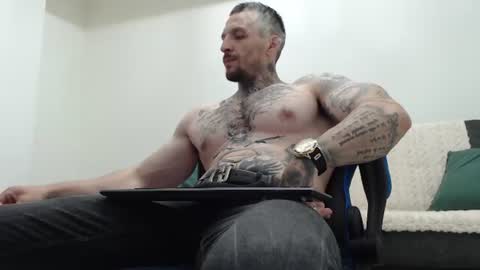 Snapshot of thebestmuscles chatting on 06/22/26, 07:11 John online show from 06/22/26, 07:11