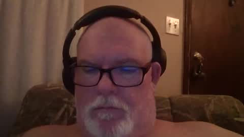 Snapshot of thebigwiz69 chatting on 03/04/26, 02:50 TheBigWiz online show from 03/04/26, 02:50