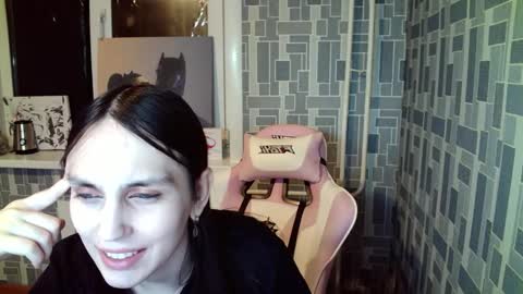 Snapshot of thebl4ckhearts chatting on 10/03/25, 02:36 Daria and Diana 3 online show from 10/03/25, 02:36