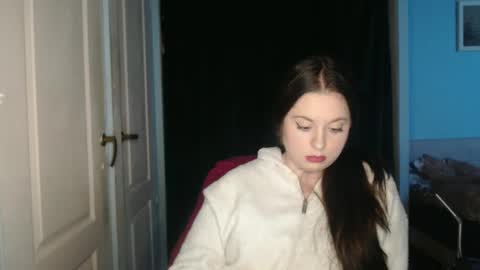 raissa online show from 03/17/26, 05:27