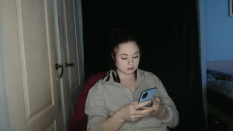 raissa online show from 04/08/26, 06:08