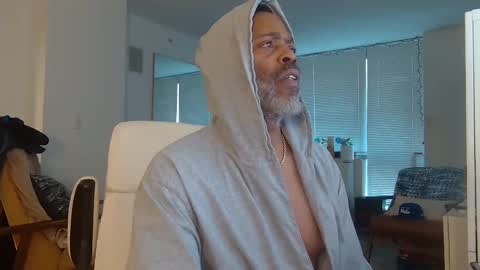 Snapshot of theblacklordmaster chatting on 01/13/25, 05:44 theblacklordmaster online show from 01/13/25, 05:44